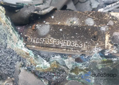 2004 Ford F-350 Xl/Xlt z USA, uszkodzony, nr VIN 1FDSF35P34ED36311